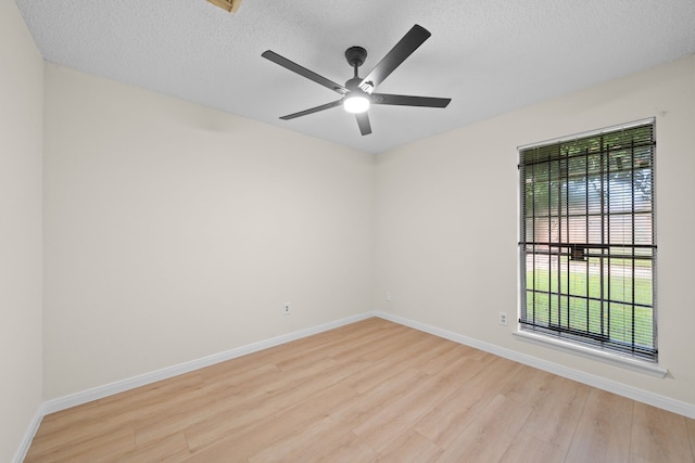 8702 Bird Forest Dr, Houston, TX 77088 - photo 24