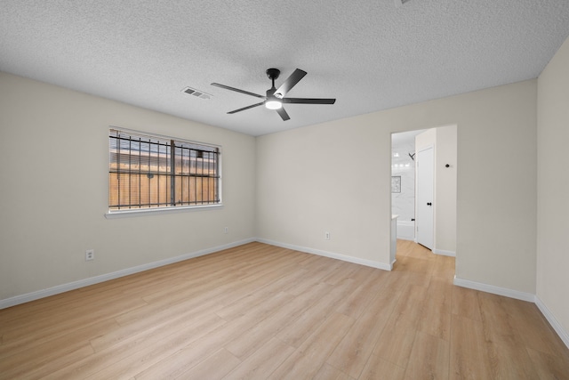 8702 Bird Forest Dr, Houston, TX 77088 - photo 15