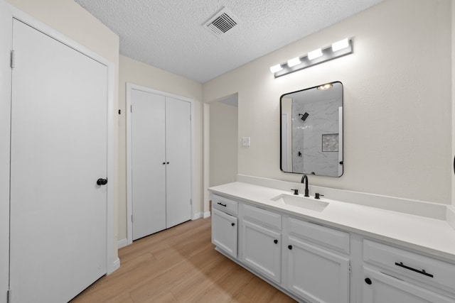 8702 Bird Forest Dr, Houston, TX 77088 - photo 28