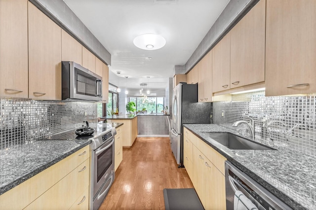 150 Gessner Rd Unit 6D, Houston, TX 77024 - photo 8