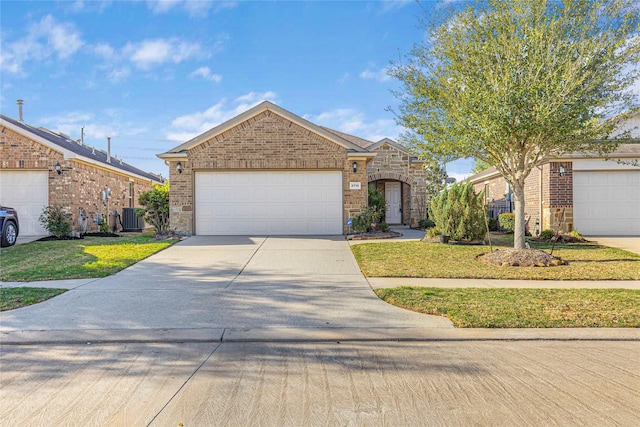 3710 Saddlebag Way, Richmond, TX 77469 - photo 1