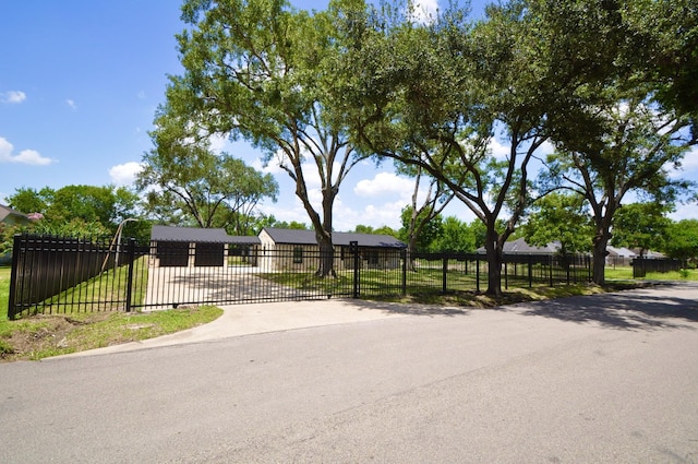 7133 Evans St, Houston, TX 77061 - photo 1