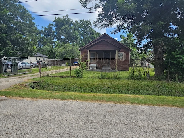 931 Lucky St, Houston, TX 77088 - photo 3