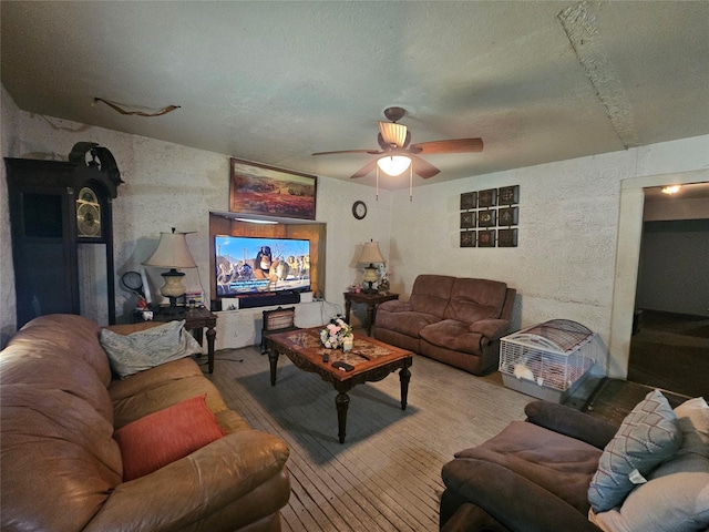 931 Lucky St, Houston, TX 77088 - photo 9