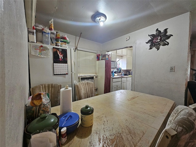 931 Lucky St, Houston, TX 77088 - photo 13