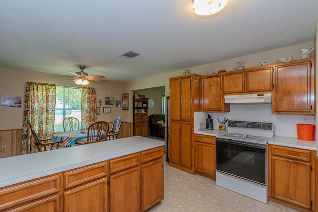 310 W Hartel St, Sour Lake, TX 77659 - photo 10