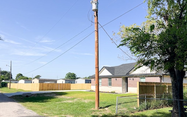 1203 Smith St, Navasota, TX 77868 - photo 32
