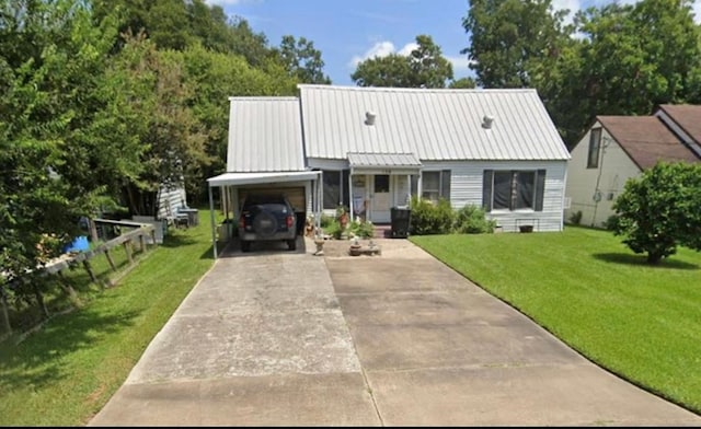 156 Hilldale Dr, Nederland, TX 77627 - photo 1