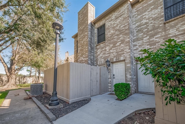 3048 Holly Hall St Unit 3048, Houston, TX 77054 - photo 3