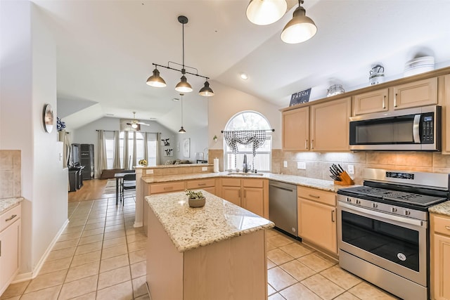 14418 Gadwall Ct, Houston, TX 77044 - photo 15