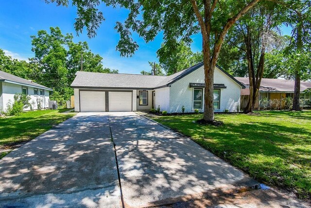 5906 Melanite Ave, Houston, TX 77053 - photo 2