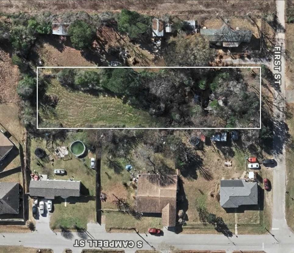 407 1st St, Willis, TX 77378 - photo 1