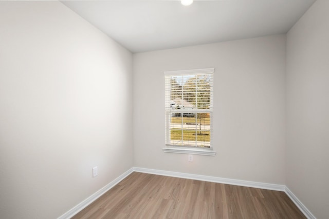 10360 Sweetwater Creek Dr, Cleveland, TX 77328 - photo 2