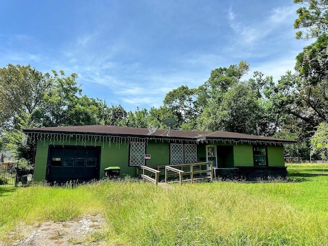 2212 Rugeley St, Bay City, TX 77414 - photo 1