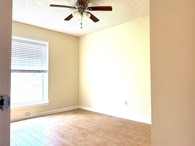 11703 Seawood Dr, Houston, TX 77089 - photo 9
