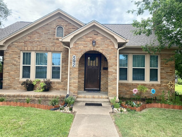 592 E Hempstead St, Giddings, TX 78942 - photo 2