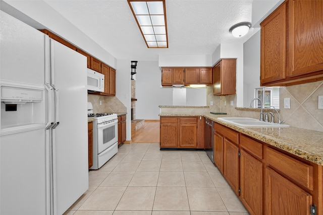 8022 Tamayo Dr, Houston, TX 77083 - photo 21