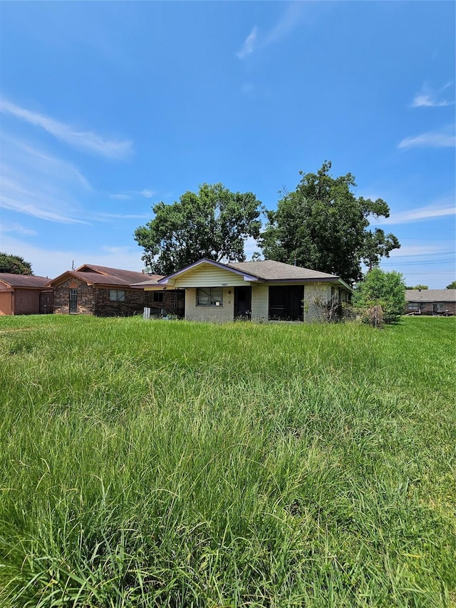 2190 Bourbon St, Beaumont, TX 77705 - photo 7