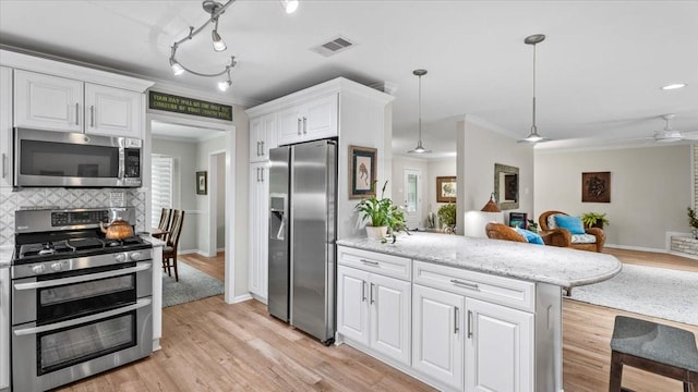 10159 Hazelhurst Dr, Houston, TX 77043 - photo 33