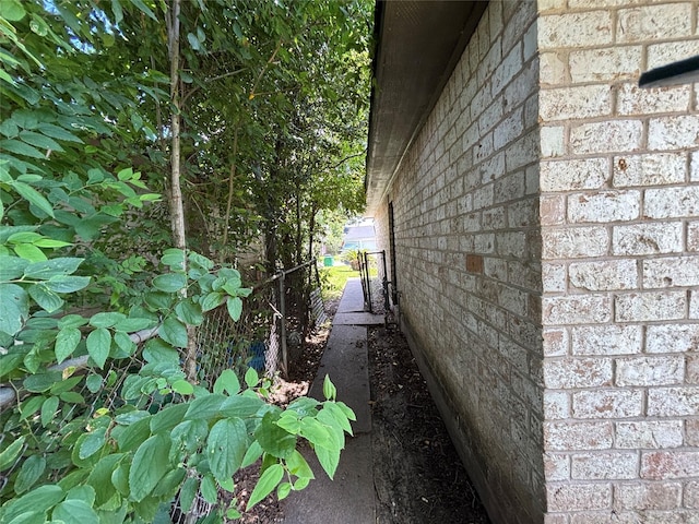 12614 Chiswick Rd, Houston, TX 77047 - photo 14