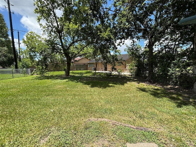 12614 Chiswick Rd, Houston, TX 77047 - photo 16