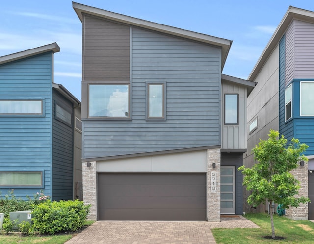 5713 Pampero Ln, Houston, TX 77092 - photo 2
