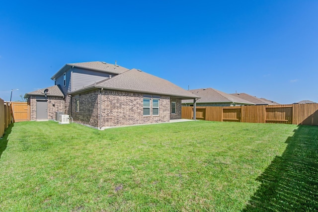 949 Neches Ln, Dayton, TX 77535 - photo 11
