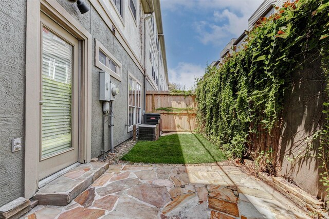661 Hartman St, Houston, TX 77007 - photo 40