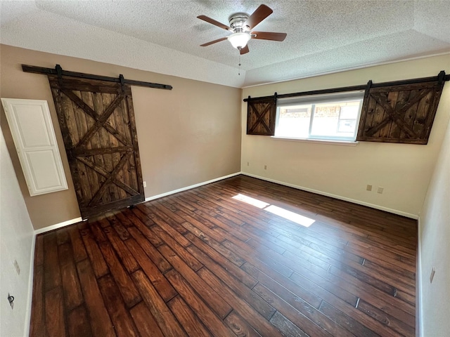 45 Alexander Ct, Angleton, TX 77515 - photo 17