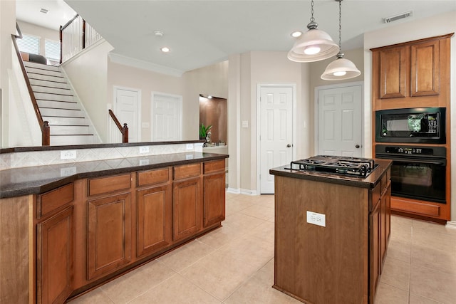 11 Korbel Ct, The Woodlands, TX 77382 - photo 5