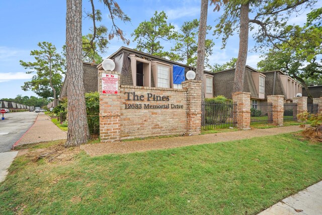 12633 Memorial Dr Unit 186, Houston, TX 77024 - photo 3