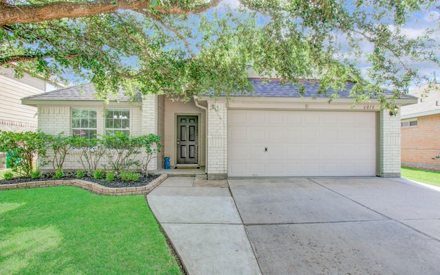 6010 Sandy Creek Dr, Baytown, TX 77523 - photo 1