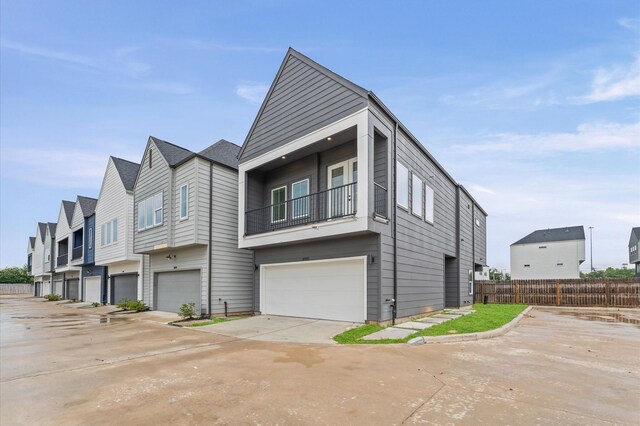 3002 Jensen Springs Ln, Houston, TX 77026 - photo 5