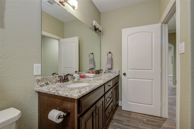 3828 Bayou Cir, Dickinson, TX 77539 - photo 41