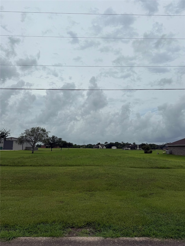 937 Bunkhouse Trl, Angleton, TX 77515 - photo 6