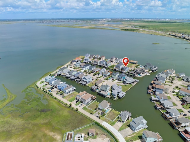 413 Jeanie Lynne Cir, Tiki Island, TX 77554 - photo 31