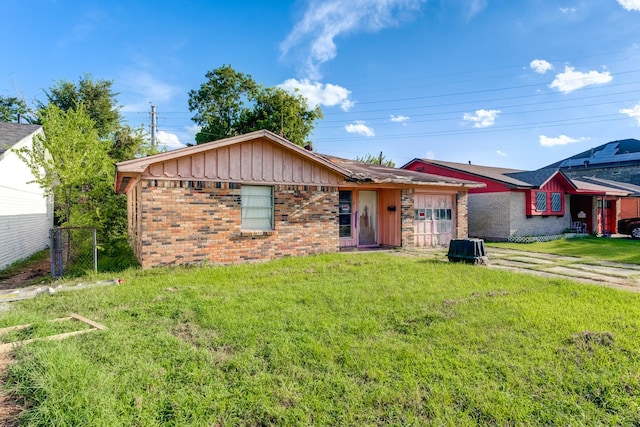 10114 Fairfax St, Houston, TX 77029 - photo 3