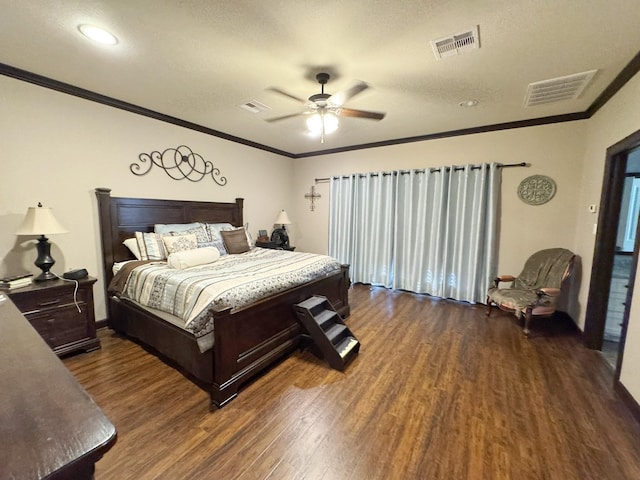 1043 Winchester Trl, Angleton, TX 77515 - photo 11