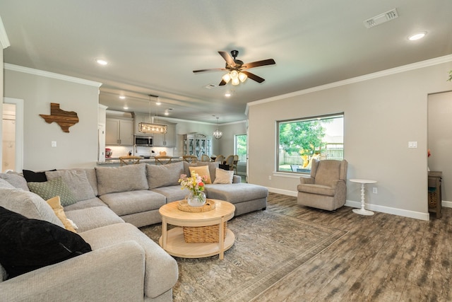 105 Sundrop Ln, Lake Jackson, TX 77566 - photo 4