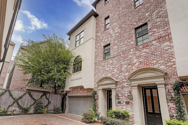 5218 Crawford St, Houston, TX 77004 - photo 1