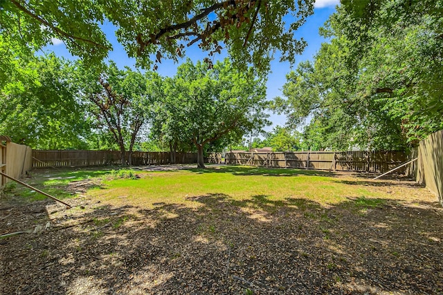 1607 W Gulf St, Baytown, TX 77520 - photo 6