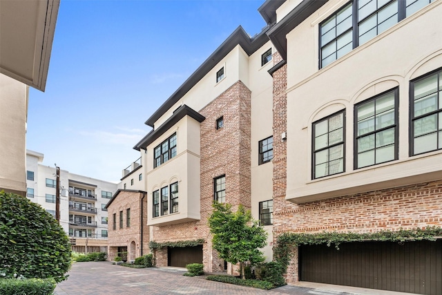 1304 Castle Ct Unit A, Houston, TX 77006 - photo 3