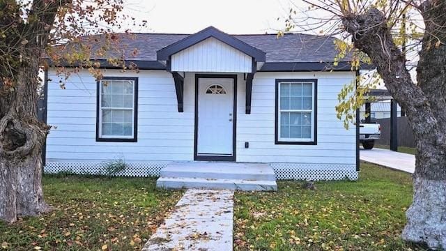 311 N Ann, Port Lavaca, TX 77979 - photo 1