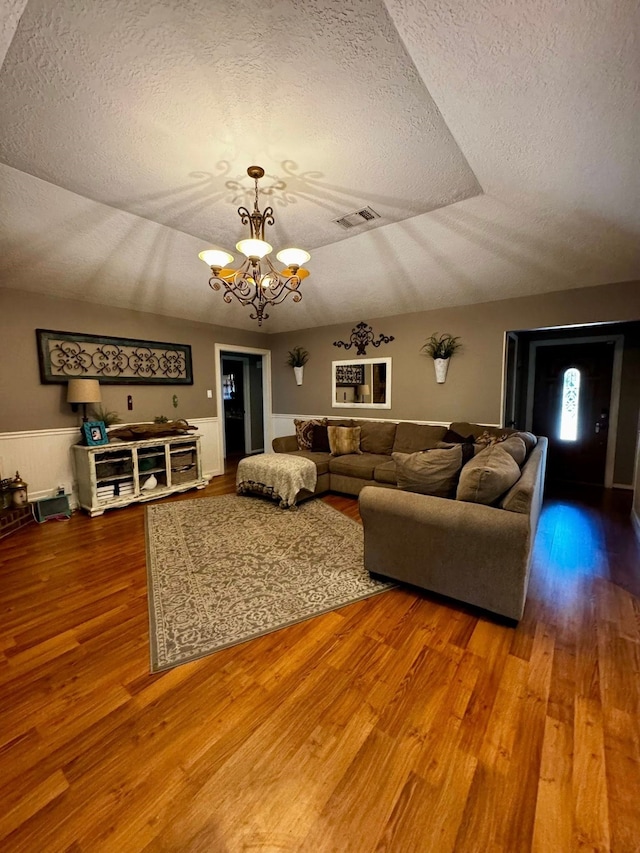 2816 La Mesa St, Bay City, TX 77414 - photo 3