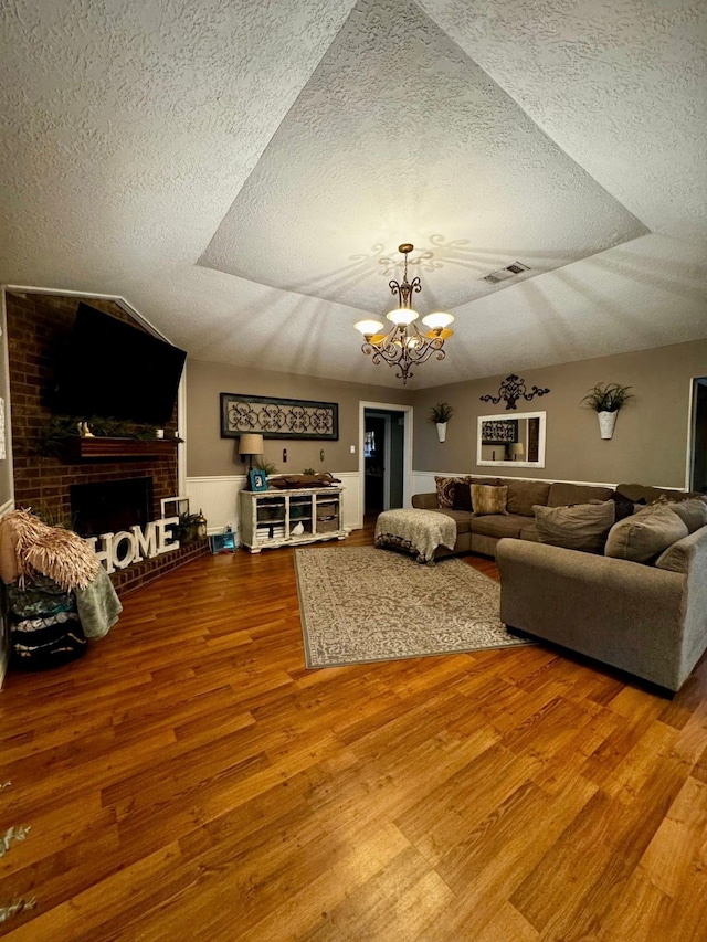 2816 La Mesa St, Bay City, TX 77414 - photo 4