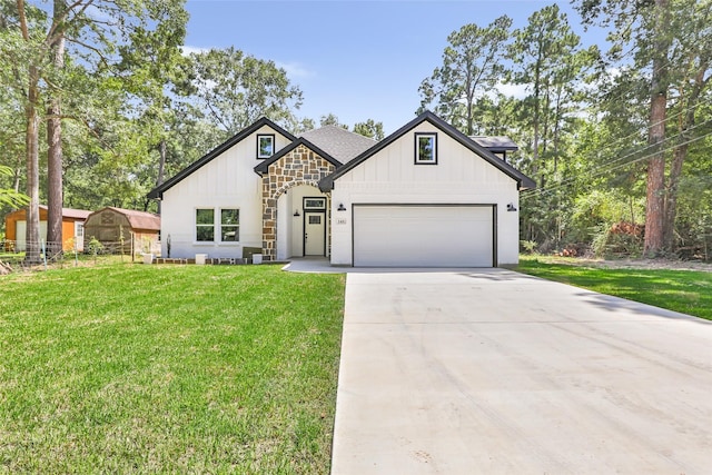 146 Linden Ln, Liberty, TX 77575 - photo 1