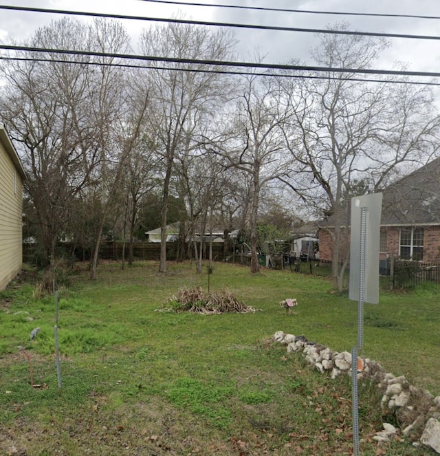 8209 Carver Rd, Houston, TX 77088 - photo 4