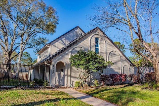 10602 Riverview Dr, Houston, TX 77042 - photo 1