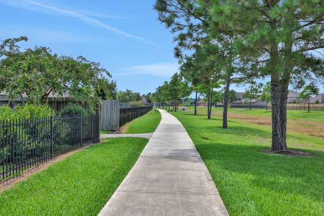 4103 Broadmoor Dr, Mont Belvieu, TX 77523 - photo 48