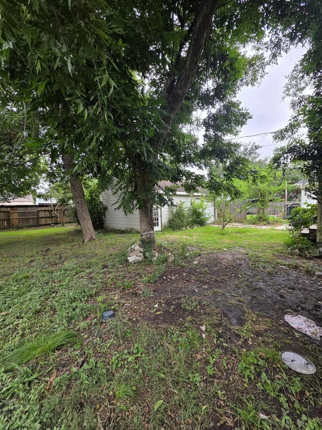214 Center St, Pasadena, TX 77506 - photo 17